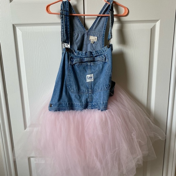 overall tutu